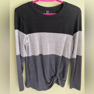 Colour block long sleeve